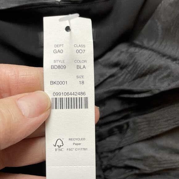 J Crew Off Shoulder Crop Top Womens 18 Black Ren Faire Octoberfest Festival NWT - Picture 5 of 11